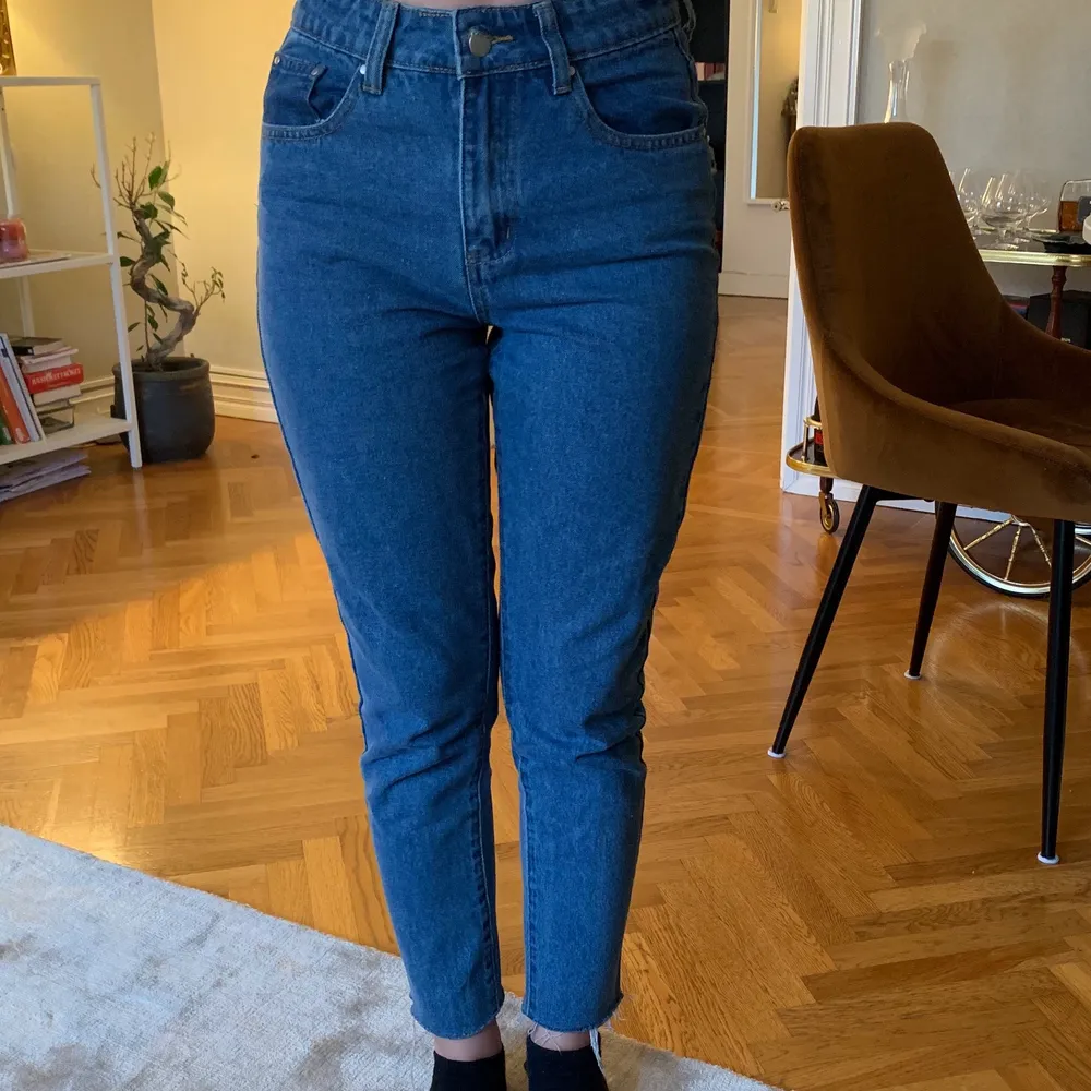 Supersnygg fitting på dess jeans. Jeans & Byxor.