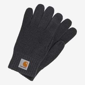 Nya Carhartt WIP Watch Gloves, vantar/fingervantar, färg ”Blacksmith” (mörkgrå). Slutsålda på Zalando. Fraktkostnad tillkommer, spårbar frakt 57kr eller frimärken 52kr.