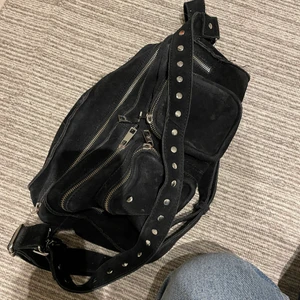 NuNoo väska - Säljer min fina nunoo väska! Köpt på Jolina i Borås. 