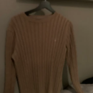 Gant - Gant tröja som knappt använts, bra skick, sitter som vanligt S men den är rätt stretchig