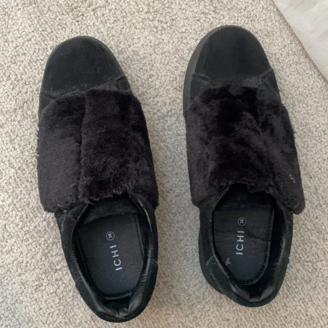 Skor från ichi - 90