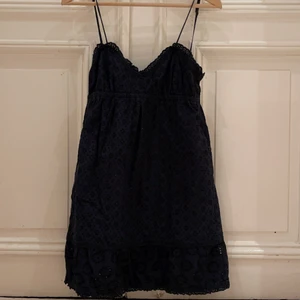 Oysho - Kort klänning, två år gammal