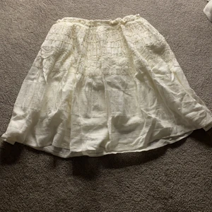 Zara kjol - Super ball zara kjol, aldrig använd! Nypris runt 350kr💓 kontakta privat för mer info💓