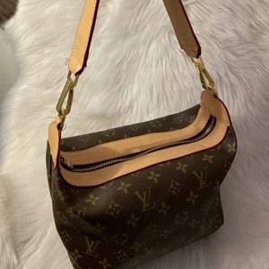 amfar louis vuitton original - Vintage använda lite ofta fortfarande fortfarande ser super ut 