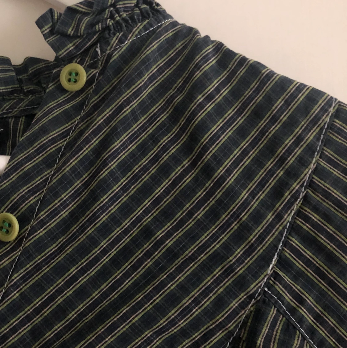 Rutig skjorta/blus! - 90