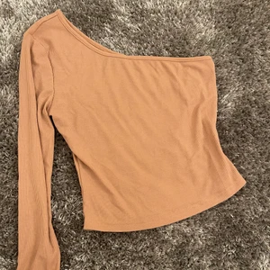 Beige/rosa one shoulder - Använd fåtal gånger
