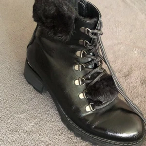 Nya snygga vinterkängor🖤 - Nya vinterkängor i storlek 39