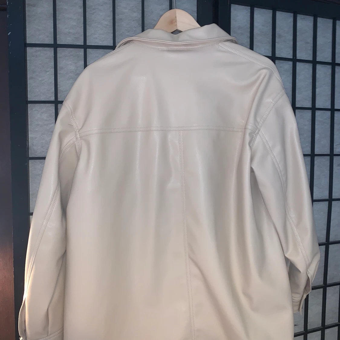 Jacka från H&M i storlek M - 90