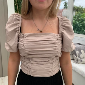 topp - topp från nakd, använd 1gång så i fint skick. storlek s