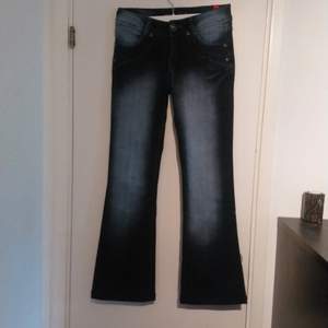 Jeans storlek W36