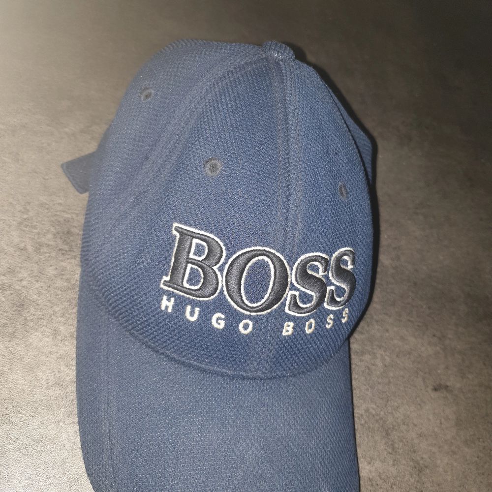 Hugo boss keps - Hugo Boss | Plick Second Hand