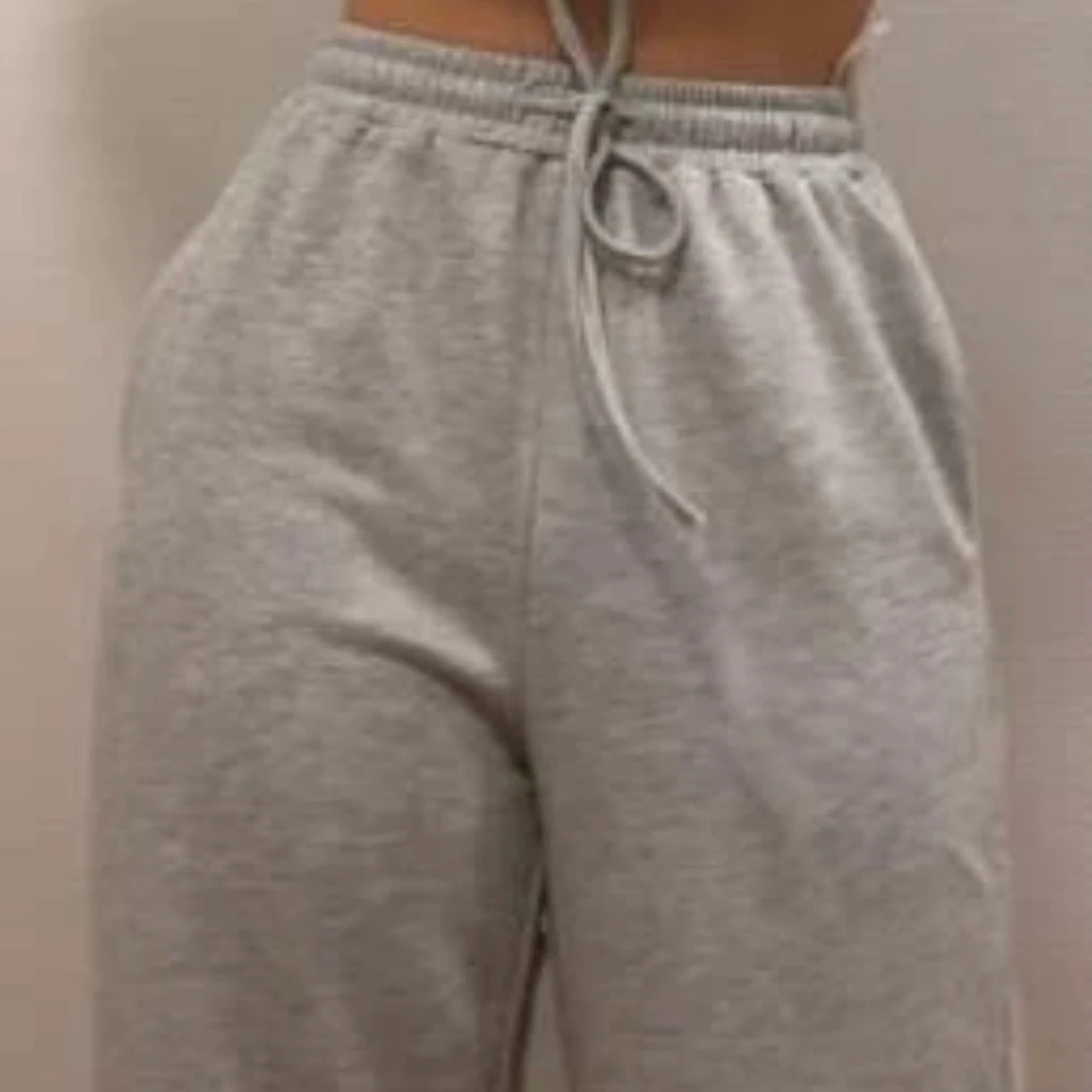 Grey sweatpants - 90