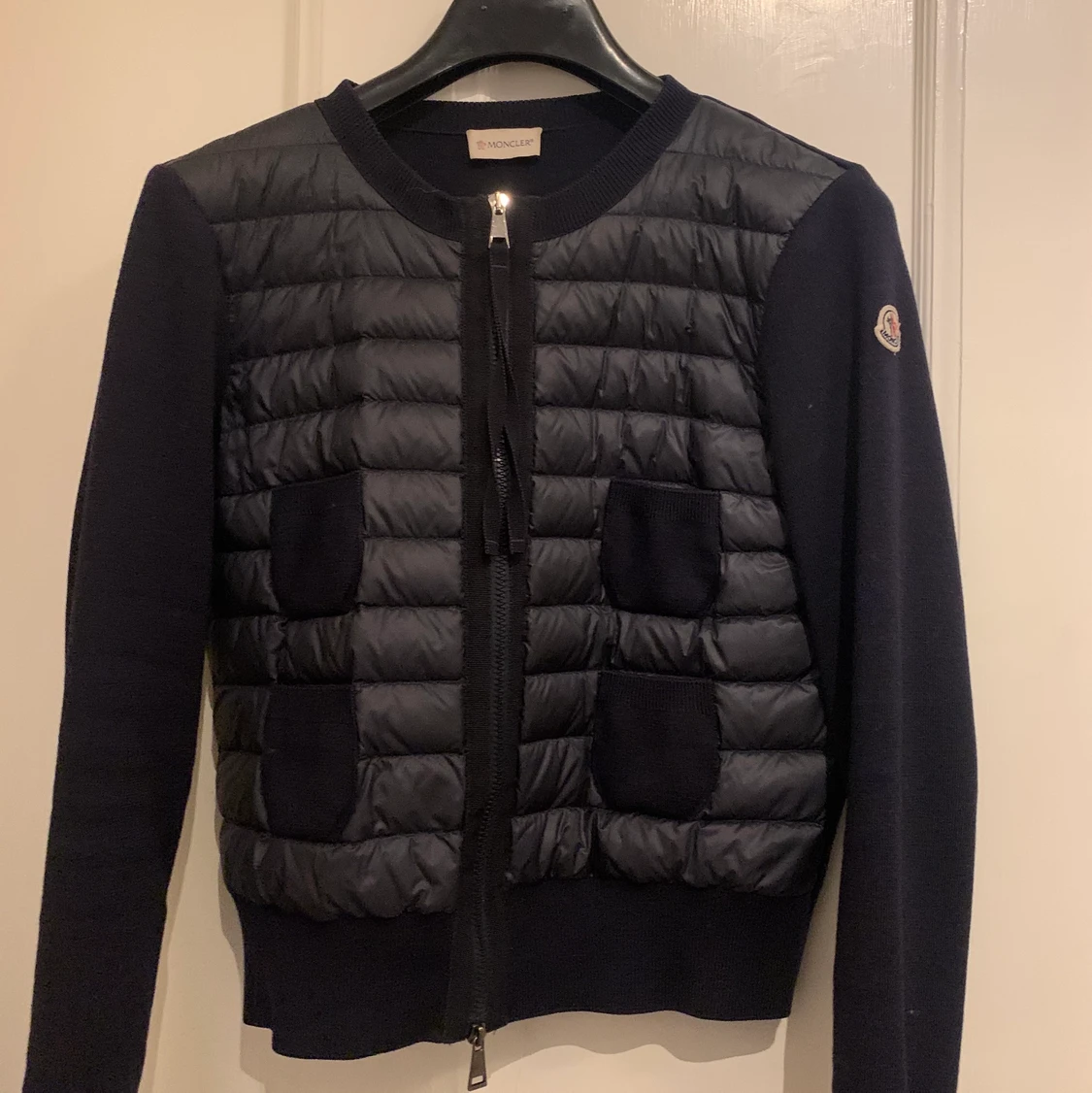 Intressekoll på Moncler Cardigan - 91