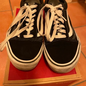 Vans skor  - Storlek 38,5