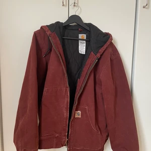 Carhartt jacka - Aa den e gammal och oversized