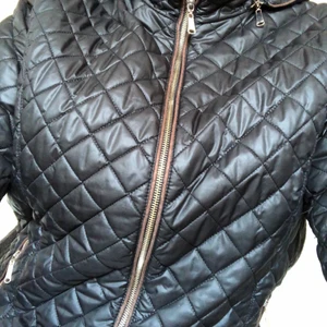 Short jacket Xl/ XXL - Short Jacket. Good. Medium thickness. Good for spring weather. Sise XXL but it is small in the size 