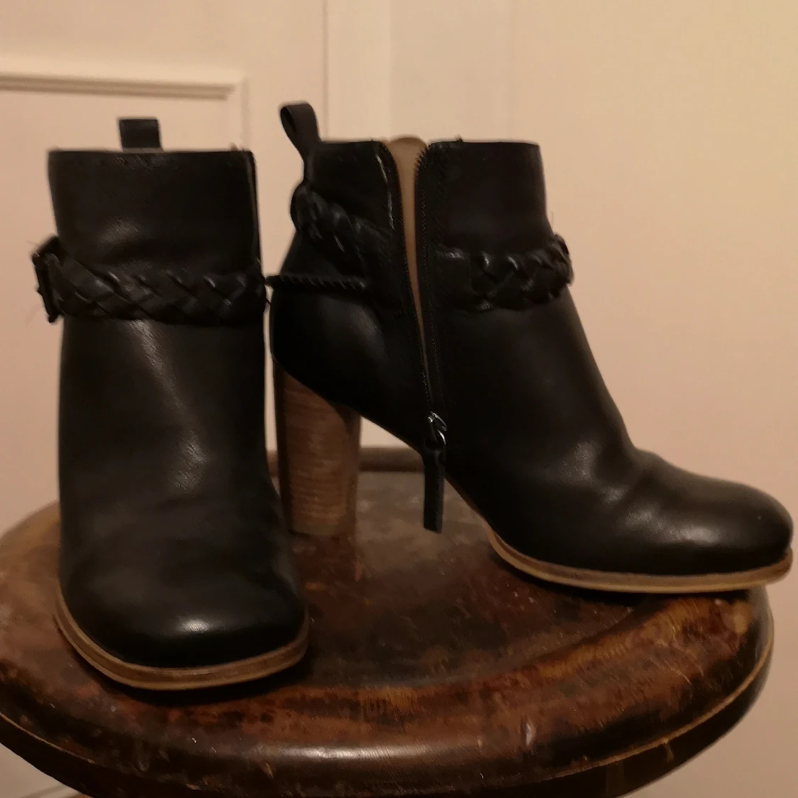 Skor, svart m. klack - 90