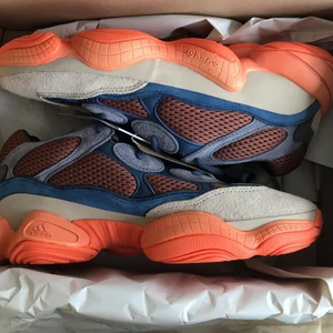 Adidas Yeezy 500 Enflame stl 43 (US 9,5) - Inköpta från SNS. Kvitto finns! 