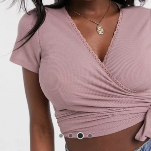 ASOS omlottopp - Populär topp som snabbt blev slutsåld på ASOS