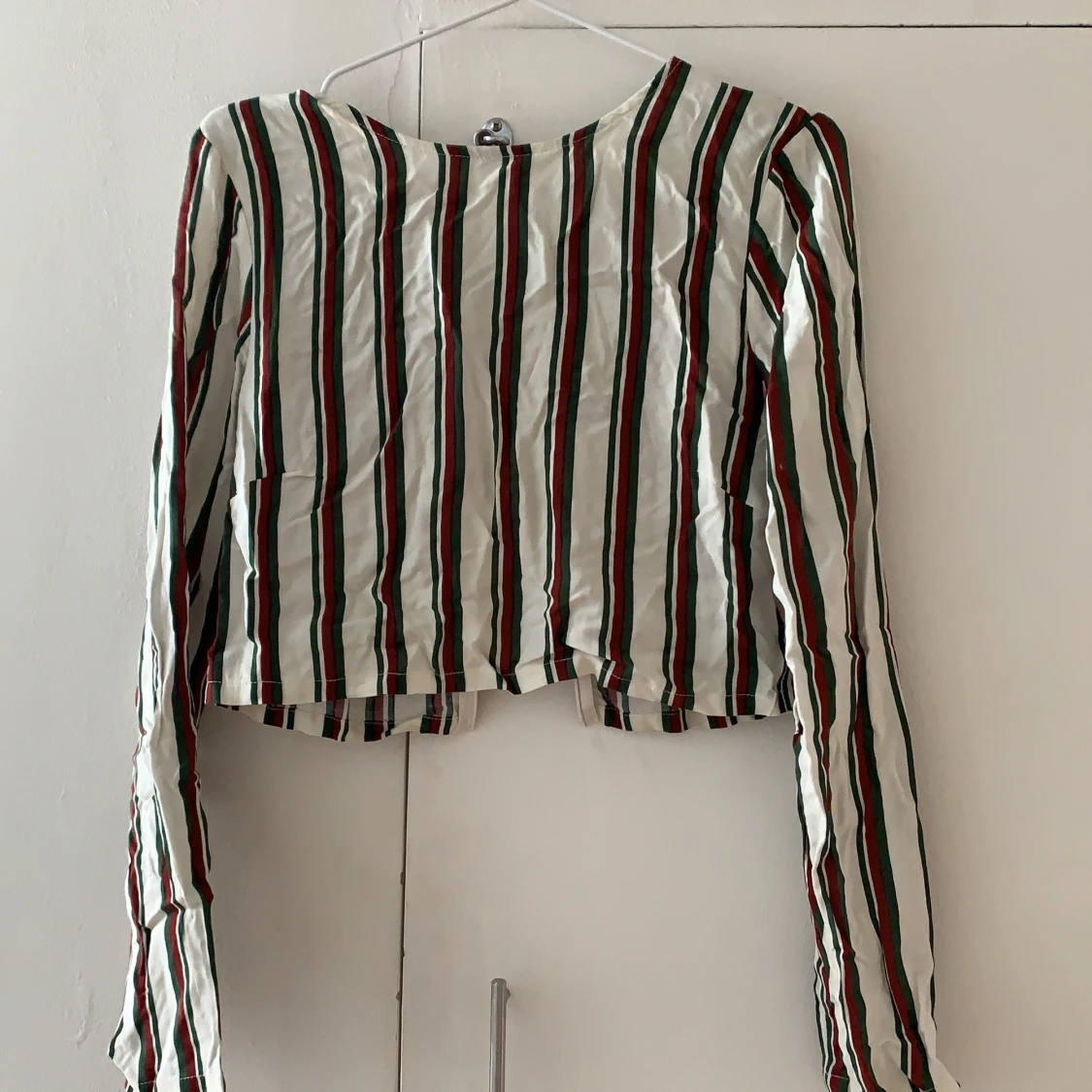 Croppad långärmad tunn topp