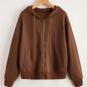 Huvtröja  - En brun huvtröja från SHEIN i strl M (liten i storlek). Oanvänd.