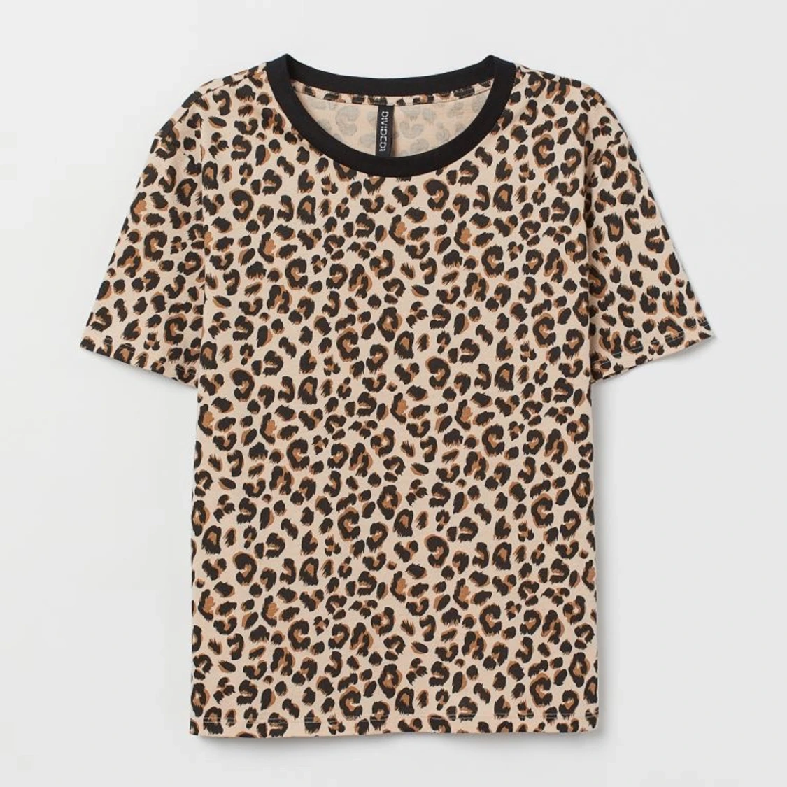 leopard t-shirt