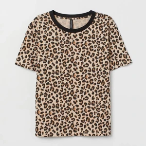 leopard t-shirt - <3 buda