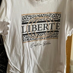 Tops  - 3 tops for sale all from the same shop  size 18 to 20 selling each for 5.00