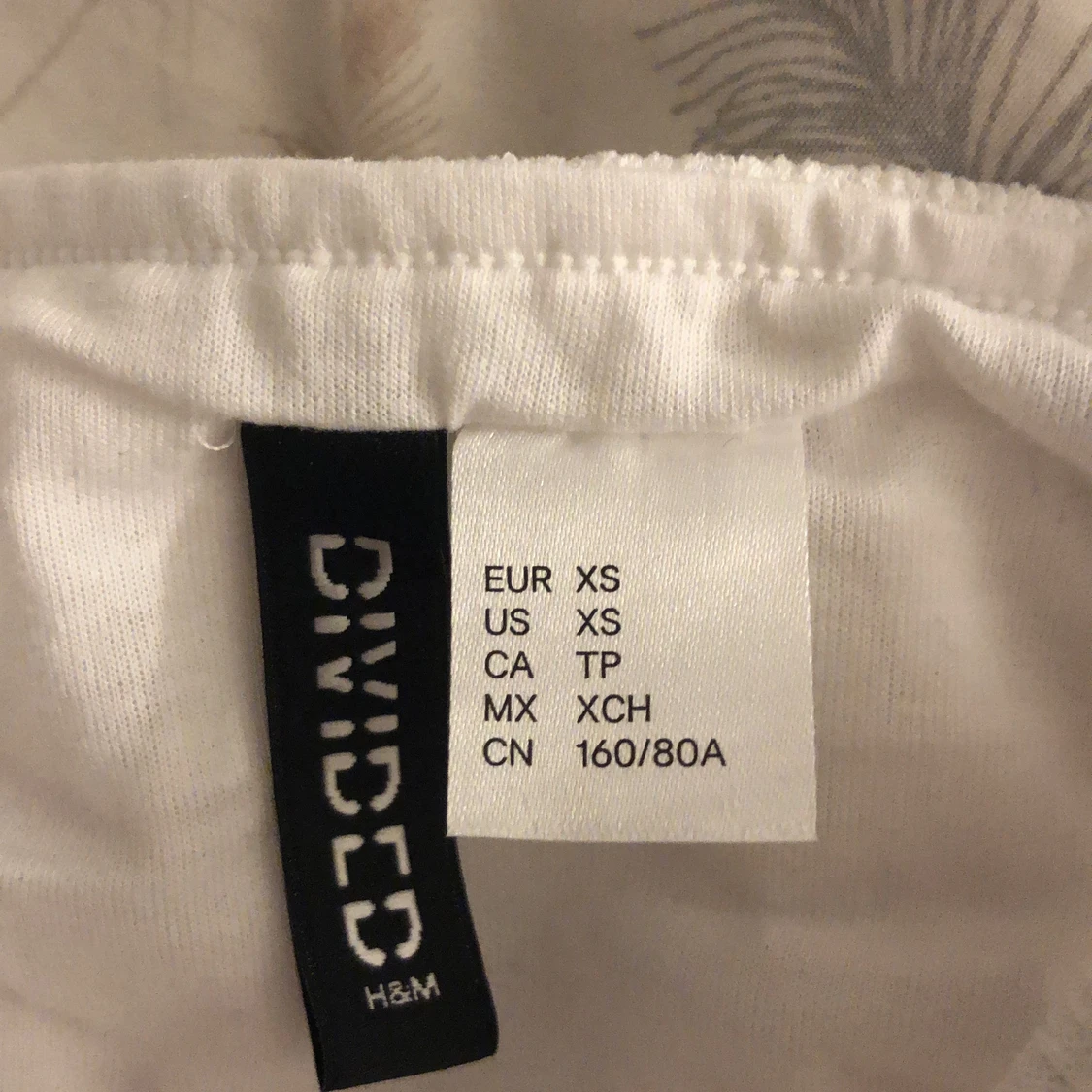 Super fin tröja från h&m strorlek xs  - 91