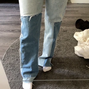 Coolq jeans - Jätte cola jeans från pull and bear, säljer pågund av att de inte kommer till användning. Är inte använda många gånger, ungefär 2 gånger kanske😃