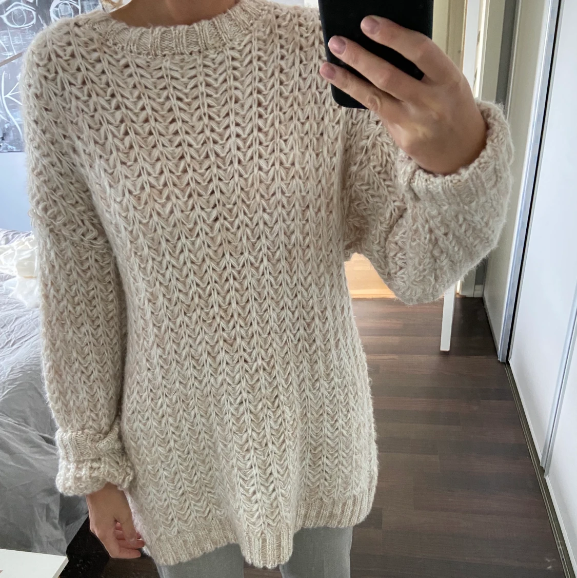 Stickad tröja från mango  - 90