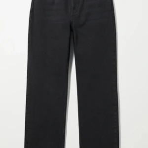voyage jeans weekday - Säljer dessa fina weekday jeans då dem är för små för mig och bara tar plats i garderoben. Har själv aldrig använt dem. Skriv för mer info. Pris kan diskuteras!! (Köparen står för frakten)