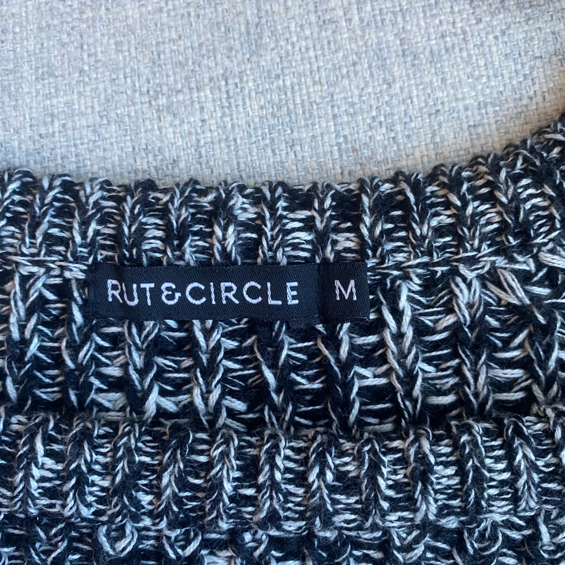 Stickad tröja från Rut and circle - 90