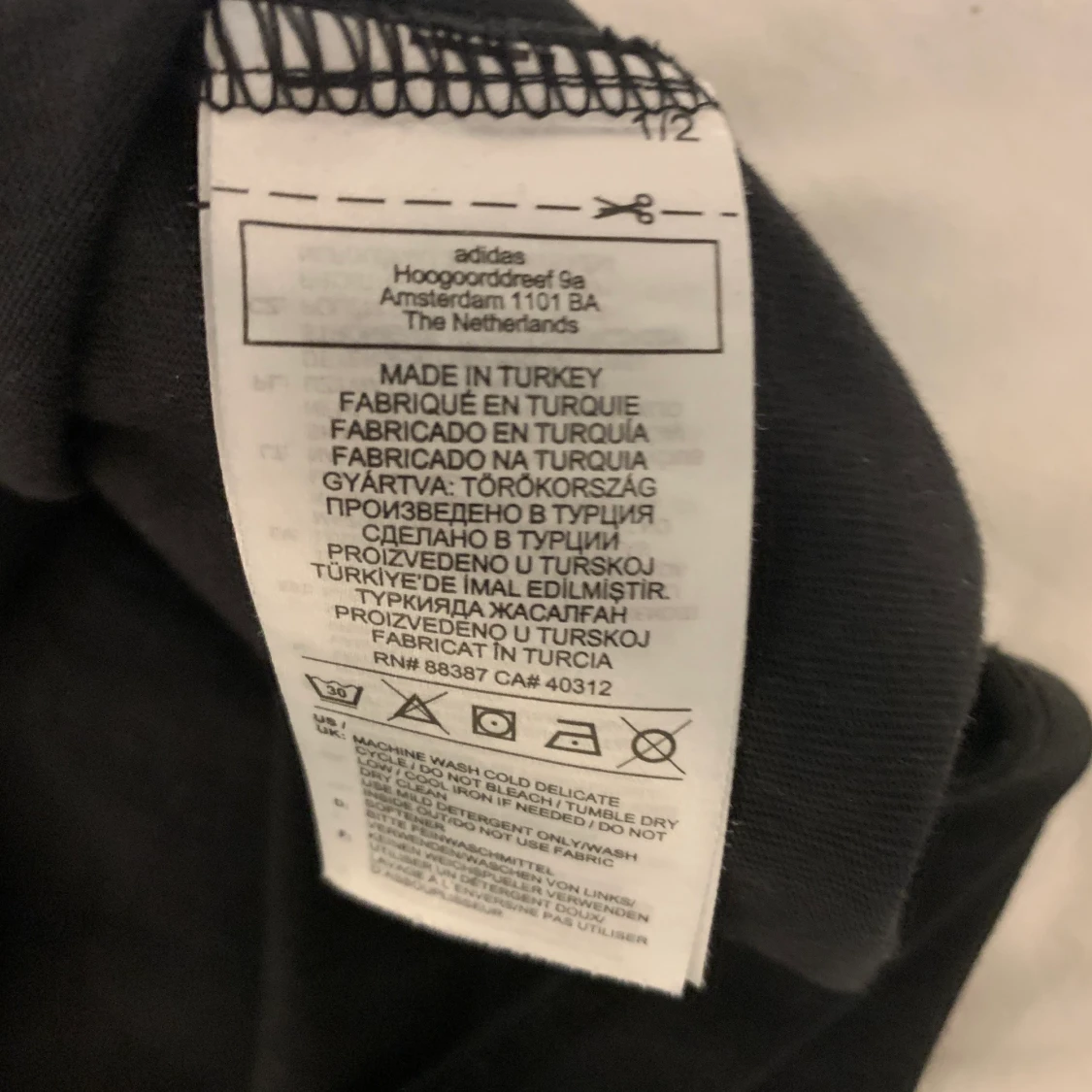 Adidas tröja svart - 91