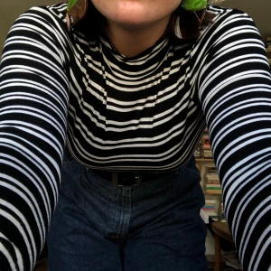 Randig polotröja - Jättesnygg och skön polotröja!