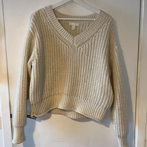 Tjock Tröja - Tjock tröja från Hm. Frakt tillkommer 🌙  