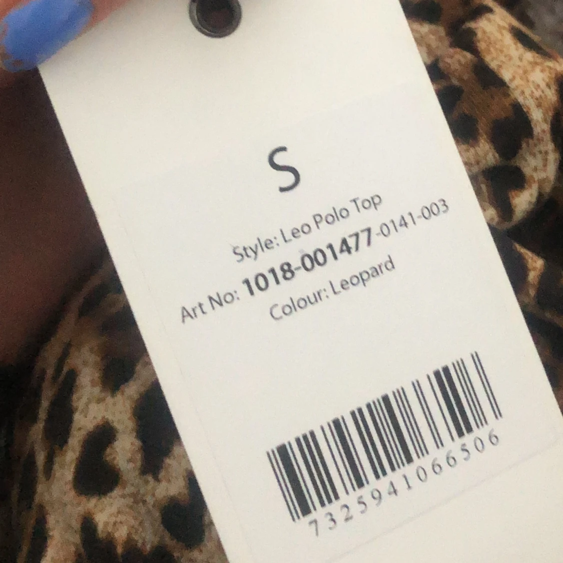 Fin oanvänd  Leo polo top - 91