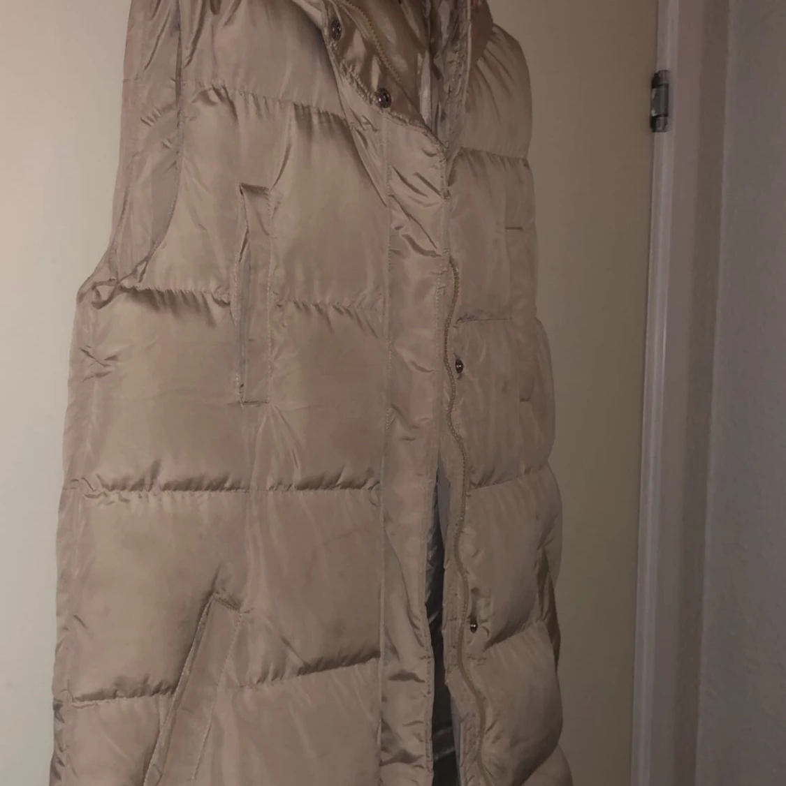 Lång dun väst  - 91