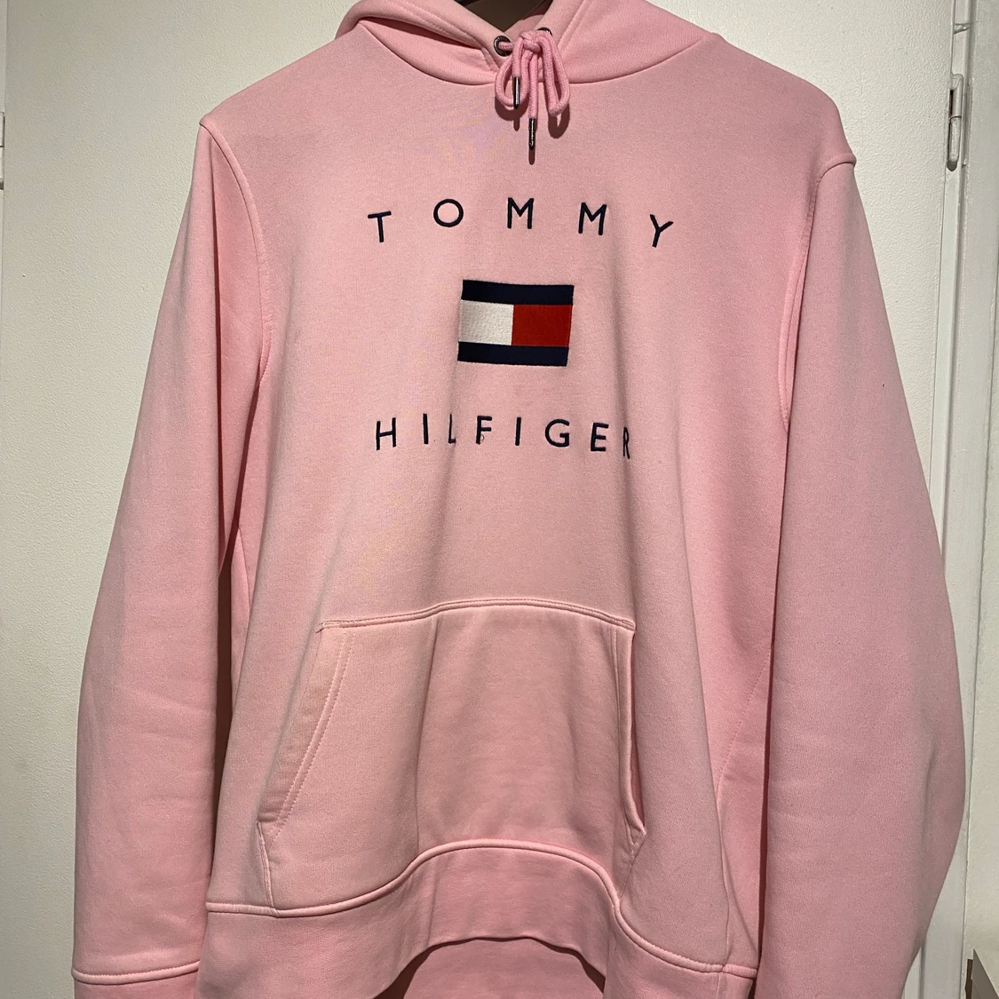 Tommy Hilfiger rosa hoodie - 90
