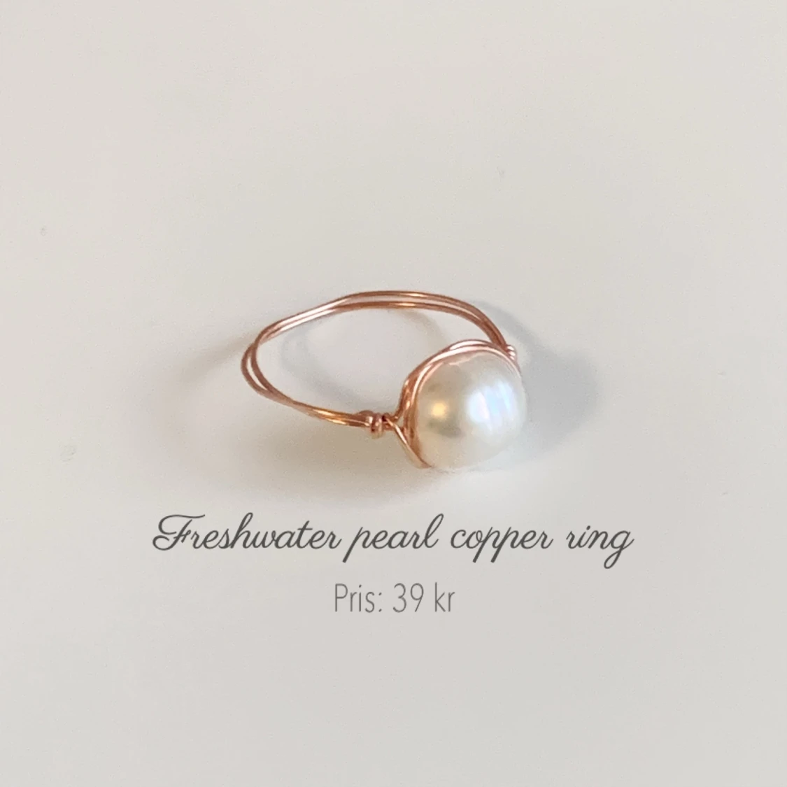 Kopparring med sötvattenspärlor  - 90