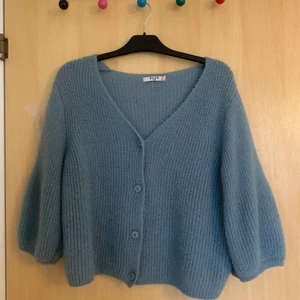 Kofta från NA-KD - Kofta från NA-KD, storlek S. Använd 3 ggr