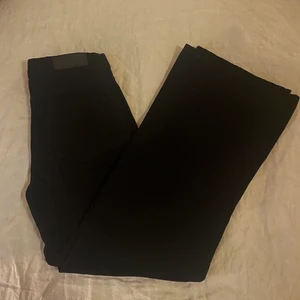 Jeans  - Vida jeans från Junkyard storlek 29, nyskick knappt använda!