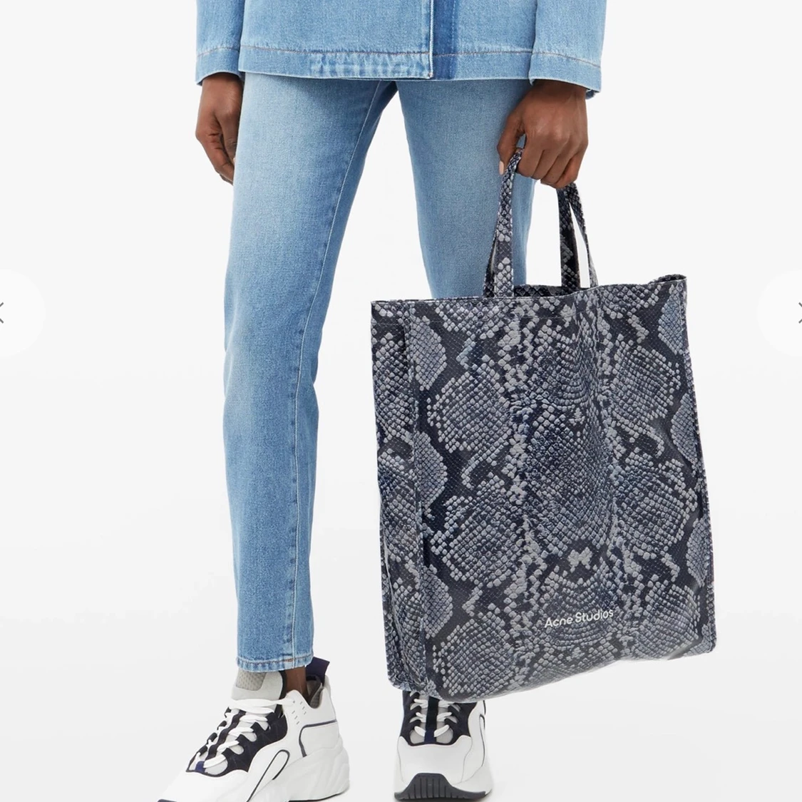 Helt Ny ACNE Väska  - 90