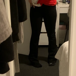 gina tights - säljer dessa gina tights som var populära runt 2018-19. Har 2 styckna!!💕