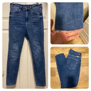 Super skinny-jeans - Super skinny, high waist. Nyskick, strl. 29. 