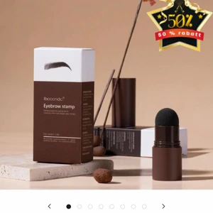 Ögonbryns kit - Hej säljer detta som är helt nytt, inte använt. Har ångrat mitt köp. Det är en naturligt brun och en mörk brun det finns mallar till båda. Köptes för 600kr/st 