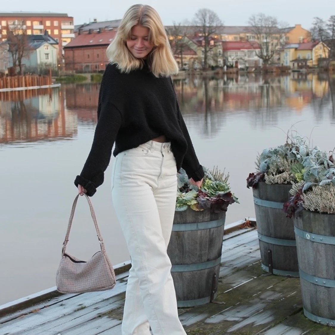 Schackrutig väska  - 91