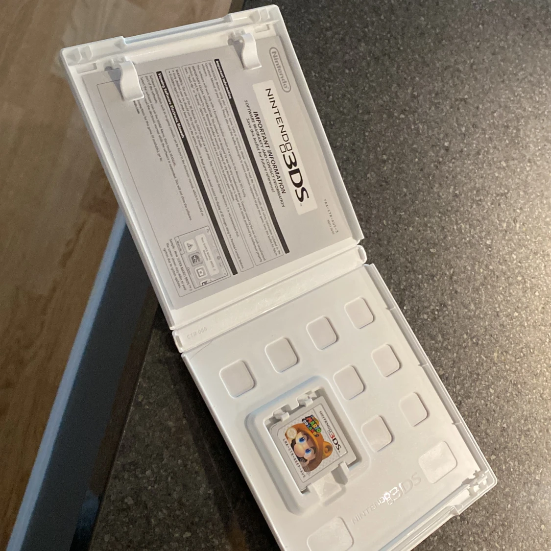 Nintendo 3ds spel super mario land  - 90