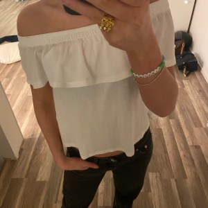 Off shoulder - Säljer denna superfina sommartorp i stl. Xs/s 💞
