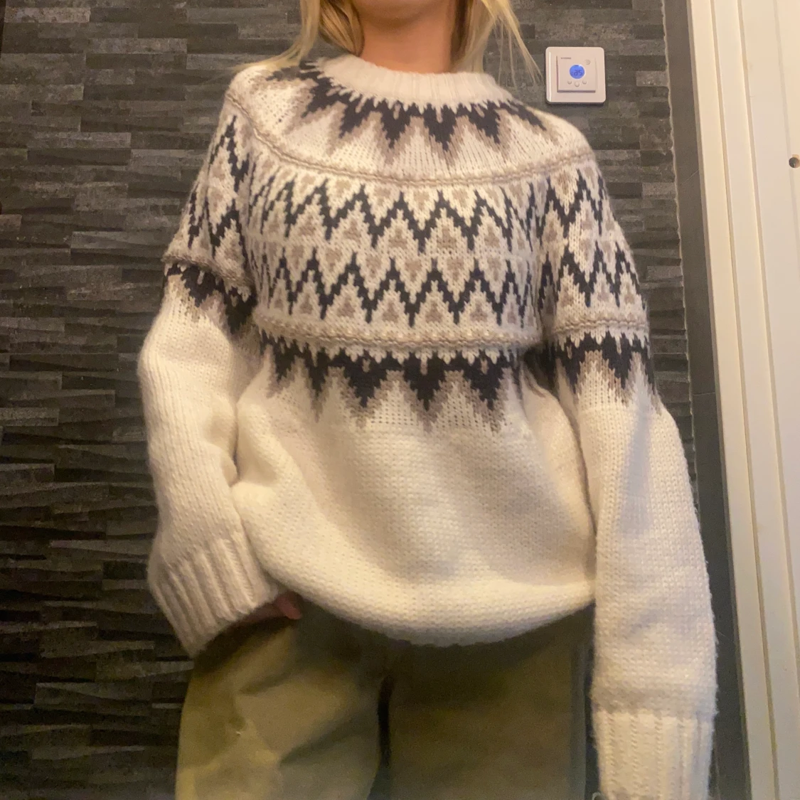 Stickad tröja med mönster - 90